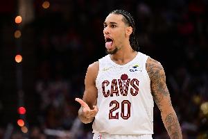 替補(bǔ)打得可以！泰森13中6拿到16分13板1助1斷