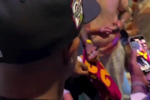 詹姆斯出席活動追夢也來了！