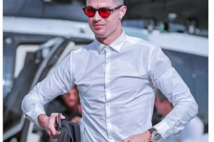 外媒：C羅的的CR7品牌價(jià)值約9億美元??