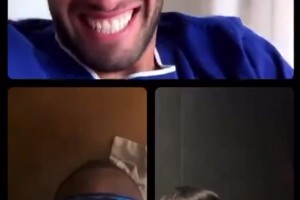 恰20和小圖拉姆連麥時(shí)曾向張康陽要禮物：我倆都是零元購(gòu)送的??