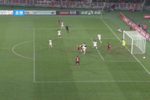 打花了！遼寧鐵人日本籍外援邦本宜裕驚天凌空臥射攻入半場第四球