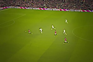 球場上高一個維度的存在！巔峰內(nèi)馬爾的天才式處理球！