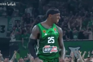 來自美式后衛(wèi)的降維打擊！肯德里克納恩歐冠賽場混剪！