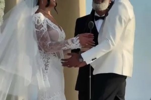 比爾與女友卡米婭大婚 杜蘭特塔圖姆等一眾好友現(xiàn)身祝福~