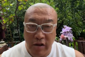 馬健：吉諾比利換隊(duì)也不一定比哈登厲害，但他也不是拼圖型球員