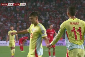 殺瘋了！奧亞薩瓦爾個人表演助攻戴帽，佩德里單刀破門雙響！