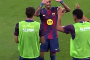 鳴不平！內(nèi)馬爾：太逗了！拉菲尼亞才排第五？