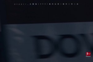 這個胖子帶球慢吞吞的，會踢球嗎？