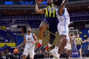 找到適合自己的地方了？湖人舊將霍頓塔克在歐洲降維打擊！