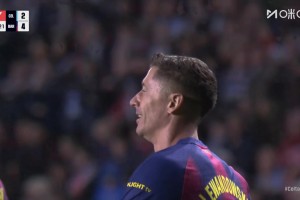 復出即戴帽！拉什福德角球助攻，萊萬甩頭破門！