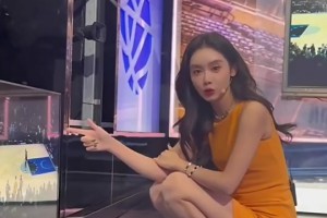 說少了！美娜此前蹲地上看里夫斯絕殺：咋整？三千萬留不住了??！